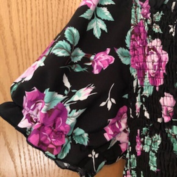 NWOT Shein 5X Plus Floral Dress Shirred Elastic Bodice Puff Sleeves Full Skirt - Picture 4 of 8